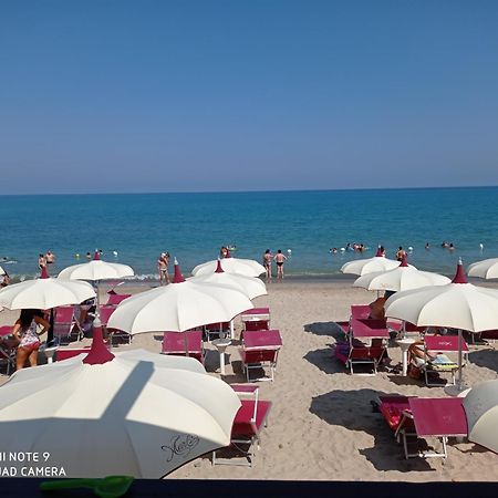 Holiday Homes Campofelice Di Roccella Ngoại thất bức ảnh